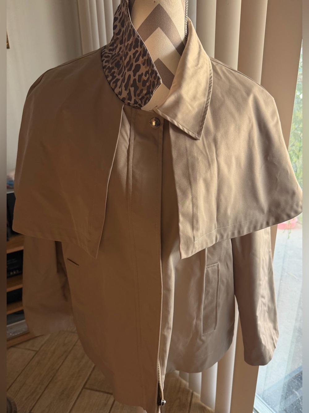 Sam Edelman Tan Trench Cape-Overlay Jacket with Leopard Collar large NWT